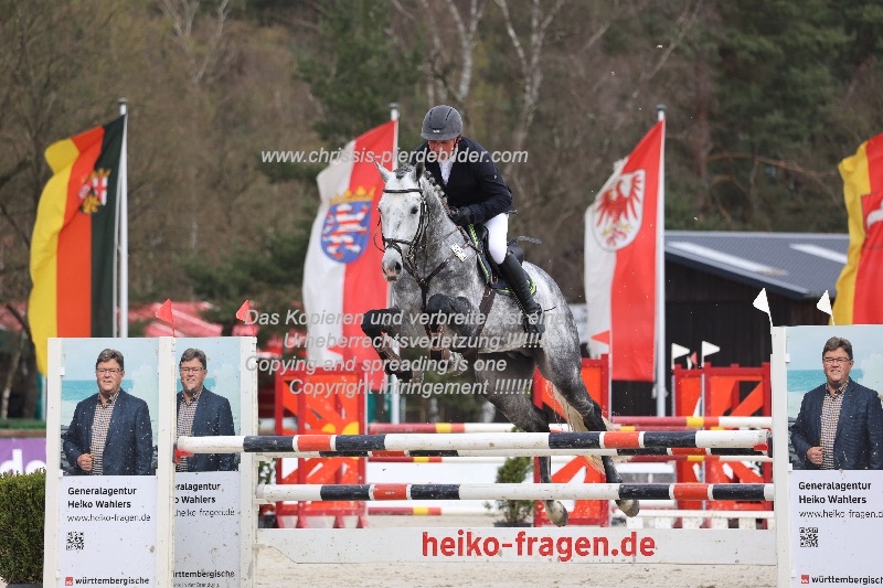 Preview joerg moeller mit quick jumper IMG_0198.jpg